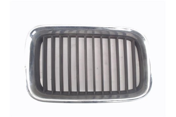 Recambio de rejilla capo para bmw serie 3 coupe (e36) referencia OEM IAM 51138122238  51138195152 , BMW