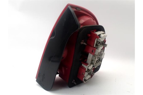 Recambio de piloto trasero izquierdo para volkswagen passat berlina (3b3) 1.9 tdi referencia OEM IAM 3B5945095AE 3B5827025AK 
