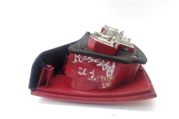 Recambio de piloto trasero izquierdo para volkswagen passat berlina (3b3) 1.9 tdi referencia OEM IAM 3B5945095AE 3B5827025AK 