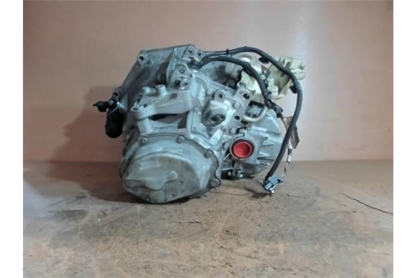 Recambio de caja cambios manual para citroen c-elysée 1.6 exclusive referencia OEM IAM 20392221 96880886610 