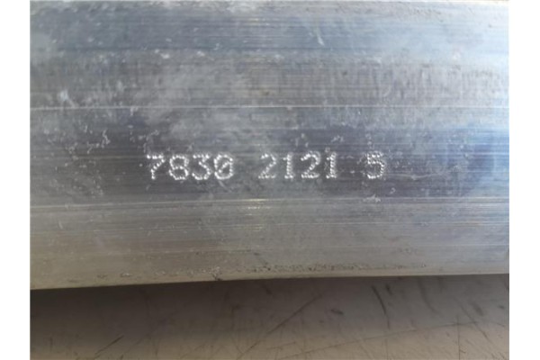 Recambio de refuerzo paragolpes para toyota c-hr (x10) 2.0 hibrido referencia OEM IAM 783021215  