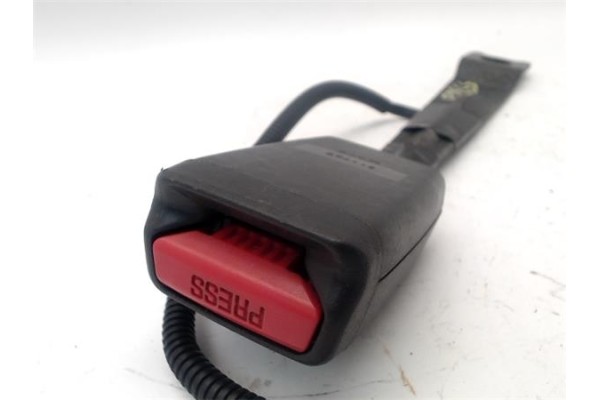 Recambio de anclaje cinturon delantero derecho para toyota auris (e15) 2.0 d-4d referencia OEM IAM 7323012 1ADFTV 