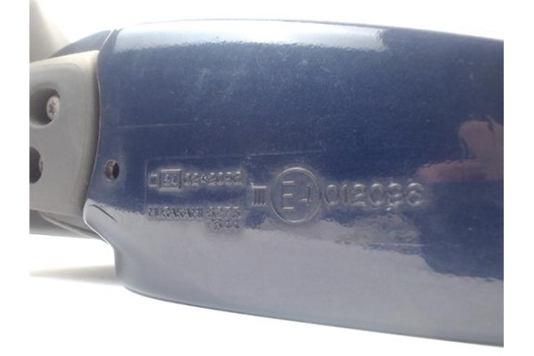 Recambio de retrovisor electrico izquierdo para suzuki grand vitara 3 puertas (sq/gt) 2.0 td dlx referencia OEM IAM 8470266D02Z2