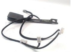 Recambio de anclaje cinturon delantero derecho para toyota auris (e15) 2.0 d-4d referencia OEM IAM 7323012 1ADFTV 