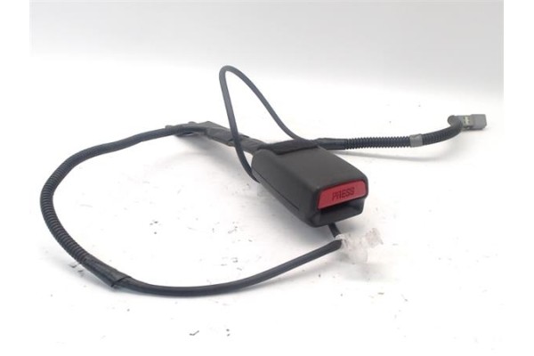 Recambio de anclaje cinturon delantero izquierdo para toyota auris (e15) 2.0 d-4d referencia OEM IAM 7323012 1ADFTV 