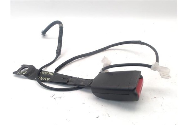Recambio de anclaje cinturon delantero izquierdo para toyota auris (e15) 2.0 d-4d referencia OEM IAM 7323012 1ADFTV 