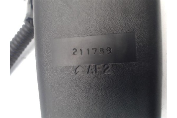 Recambio de anclaje cinturon delantero izquierdo para toyota auris (e15) 2.0 d-4d referencia OEM IAM 7323012 1ADFTV 