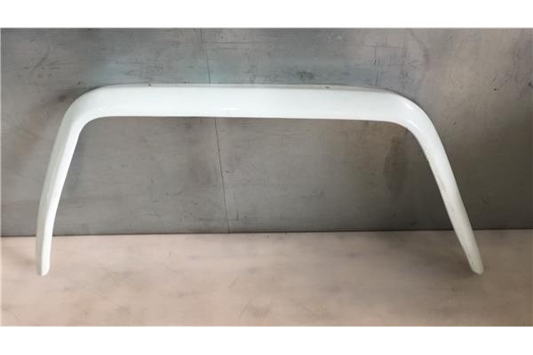 Recambio de aletin trasero izquierdo para nissan patrol station wagon (w260) 2.8 td referencia OEM IAM   