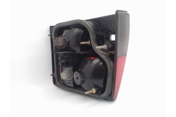 Recambio de piloto porton trasero derecho para saab 9-5 berlina referencia OEM IAM 4564  