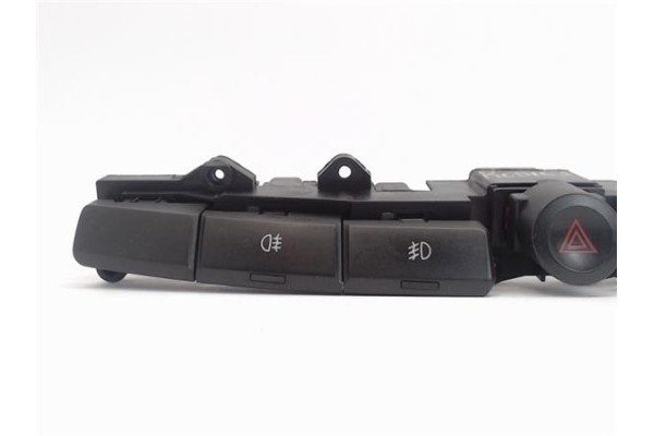Recambio de mando multifuncion para ssangyong rodius 2700 referencia OEM IAM 8523021321HCH  
