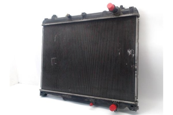 Recambio de radiador para suzuki grand vitara 3 puertas (sq/gt) 2.0 td dlx referencia OEM IAM 1770066D01 1770065D20 