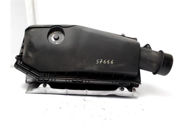 Recambio de carcasa filtro aire para mercedes-benz clase c (bm 203) berlina 2.2 220 cdi (203.006) referencia OEM IAM A0000945568