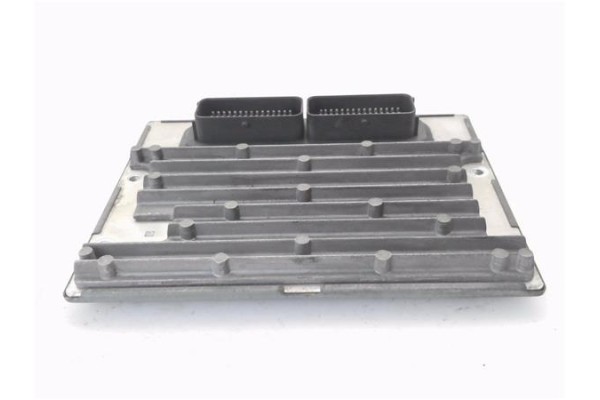 Recambio de centralita para chrysler pt cruiser 1.6 referencia OEM IAM P05033174AA S118013001D 