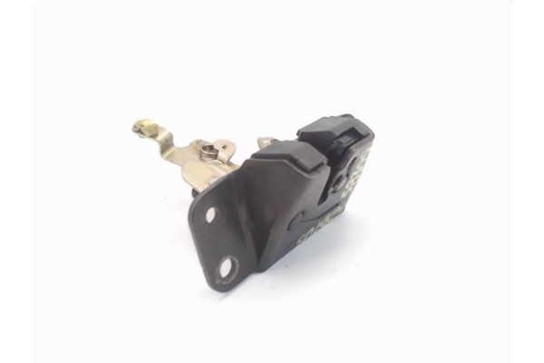 Recambio de cierre electromagnetico porton para ssangyong rodius 2700 referencia OEM IAM 8837021100  