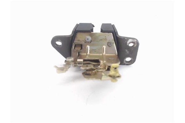 Recambio de cierre electromagnetico porton para ssangyong rodius 2700 referencia OEM IAM 8837021100  