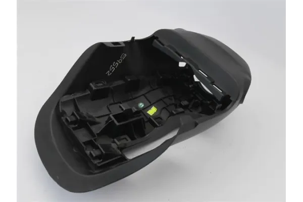 Recambio de embellecedor columna direccion para renault clio v 1.0 business referencia OEM IAM 484B21018R  