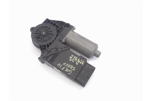 Recambio de motor elevalunas delantero derecho para volkswagen golf iv berlina (1j1) 1.6 referencia OEM IAM  0130821764 