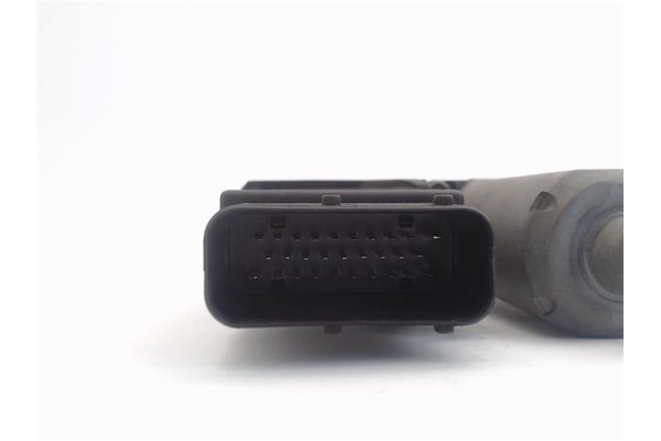 Recambio de motor elevalunas delantero derecho para volkswagen golf iv berlina (1j1) 1.6 referencia OEM IAM  0130821764 