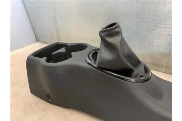 Recambio de embellecedor consola central para nissan micra iv (k13k/kk) 1.2 acenta referencia OEM IAM 969103HN0A 969103HN0B 