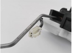 Recambio de cierre electromagnetico porton para mazda 2 (b2w) 1.4 cd referencia OEM IAM DD1062310A DD1062310D 