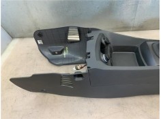 Recambio de embellecedor consola central para kia rio (jb) 1.4 16v referencia OEM IAM 846111G000XI  