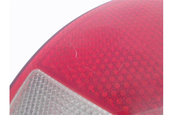 Recambio de piloto trasero derecho para ford ka (ccq) referencia OEM IAM 13N004AA  