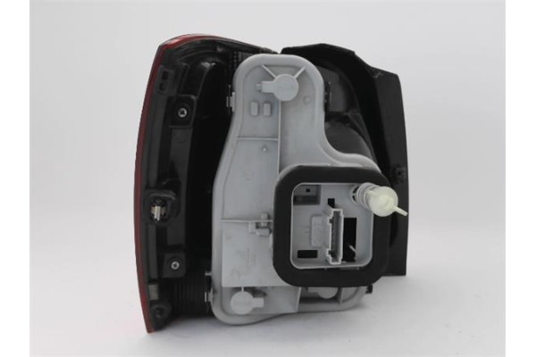 Recambio de piloto trasero derecho para volkswagen polo v (6r1) 1.4 advance referencia OEM IAM 6R0945096AH  