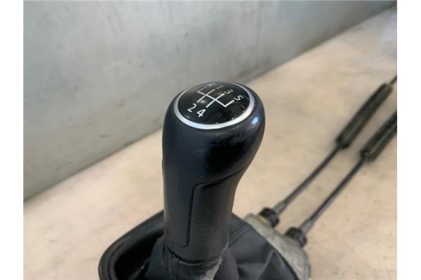 Recambio de conjunto palanca cambio velocidad para volkswagen polo v (6r1) 1.4 advance referencia OEM IAM 6Q0711050B 6R0711113M 