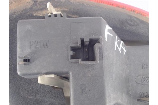Recambio de piloto trasero derecho para ford ka (ccq) referencia OEM IAM 13N004AA  