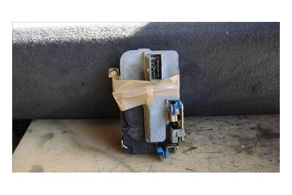 Recambio de cierre electromagnetico delantero derecho para peugeot partner furgón (5) 1.9 d referencia OEM IAM 9136P7   Recambio de cierre electromagnetico delantero derecho para peugeot partner furgón (5) 1.9 d referencia OEM IAM 9136P7