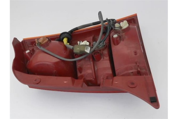 Recambio de piloto trasero izquierdo para kia picanto (sa) 1.1 referencia OEM IAM 9240107010  