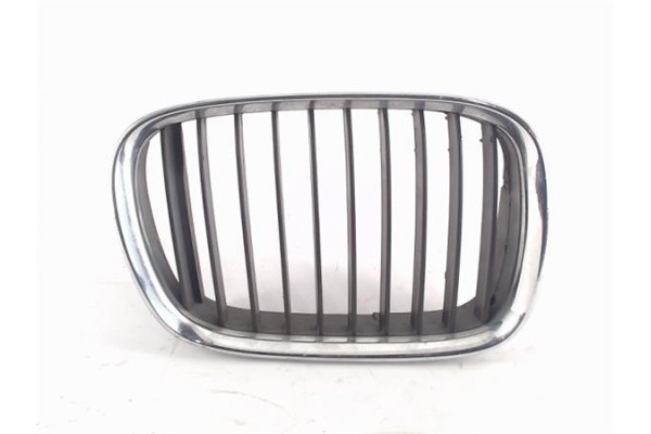 Recambio de rejilla capo para bmw serie 5 berlina (e39) referencia OEM IAM 81593160 81845329 