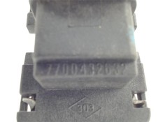 Recambio de regulador ventilador climatizacion para renault megane ii berlina 3p 1.9 extreme referencia OEM IAM 7700432632  7701