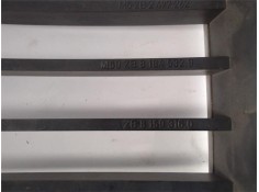 Recambio de rejilla capo para bmw serie 5 berlina (e39) referencia OEM IAM 81593160 81845329 