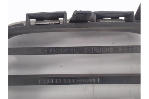 Recambio de rejilla capo para bmw serie 3 berlina (e36) referencia OEM IAM 51138122238  51138195152 , BMW