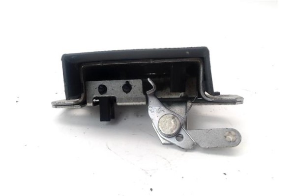 Recambio de cerradura porton para volkswagen polo iv (9n1) 1.4 tdi referencia OEM IAM 6Q6827505E  