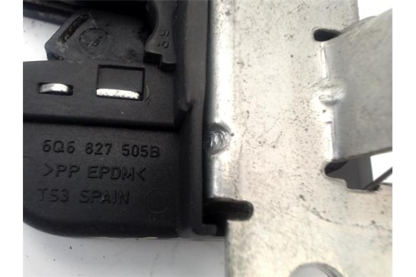 Recambio de cerradura porton para volkswagen polo iv (9n1) 1.4 tdi referencia OEM IAM 6Q6827505E  
