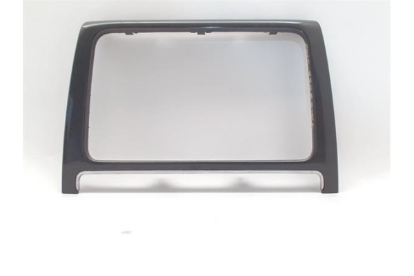 Recambio de embellecedor consola central para volkswagen polo v (6r1) 1.6 advance referencia OEM IAM 6R0858069  