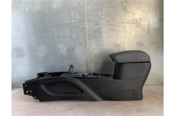Recambio de embellecedor consola central para fiat 500x (334) 1.6 urban referencia OEM IAM 71778144  