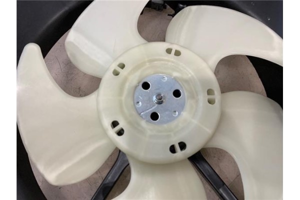 Recambio de electroventilador para honda civic vi 1.6 referencia OEM IAM 19015PMAE01  