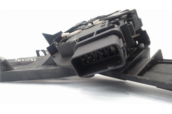 Recambio de cierre electromagnetico delantero derecho para ford focus c-max 1.6 referencia OEM IAM 2400001 4892360 
