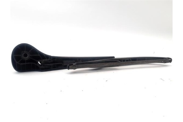 Recambio de brazo limpiaparabrisas trasero para renault scenic ii (jm) 1.5 dci (jm1e) referencia OEM IAM 7701056802  