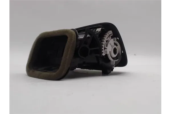 Recambio de tobera derecha ventilacion salpicadero para volkswagen polo v (6r1) 1.6 advance referencia OEM IAM 6R0819704  