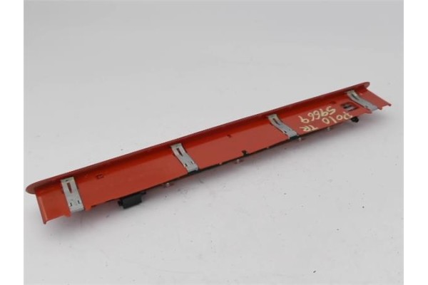 Recambio de luz central de freno para volkswagen polo v (6r1) 1.4 advance referencia OEM IAM 5K0945087  