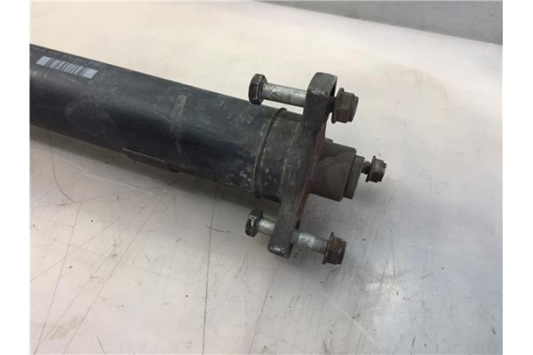 Recambio de cardan trasero para bmw serie 1 cabrio (e88) 2.0 118d referencia OEM IAM 756795303  