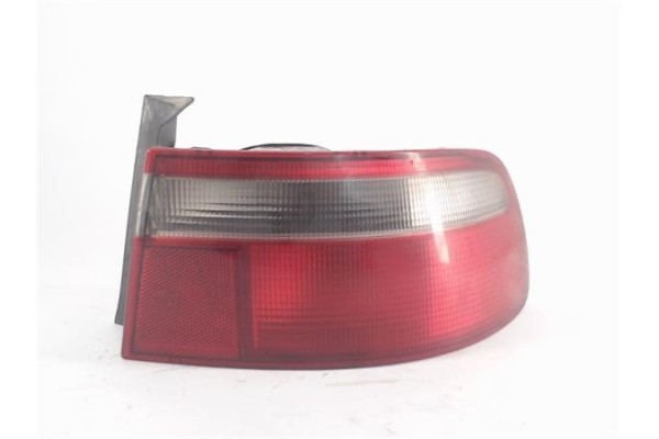 Recambio de piloto trasero derecho para honda accord vi (ce, cf) referencia OEM IAM 236242 23623401 