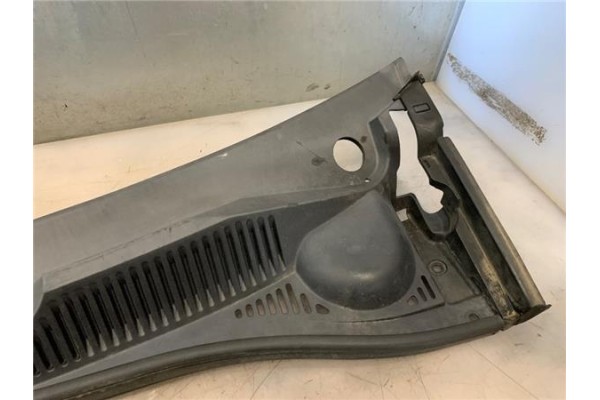Recambio de torpedo para fiat sedici (189) 1.9 jtd 8v 120 emotion referencia OEM IAM 71747581  