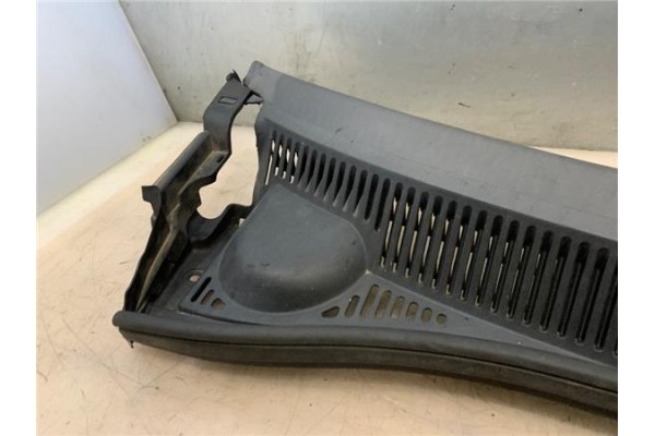 Recambio de torpedo para fiat sedici (189) 1.9 jtd 8v 120 emotion referencia OEM IAM 71747581  