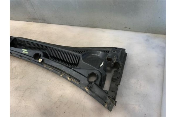 Recambio de torpedo para fiat sedici (189) 1.9 jtd 8v 120 emotion referencia OEM IAM 71747581  