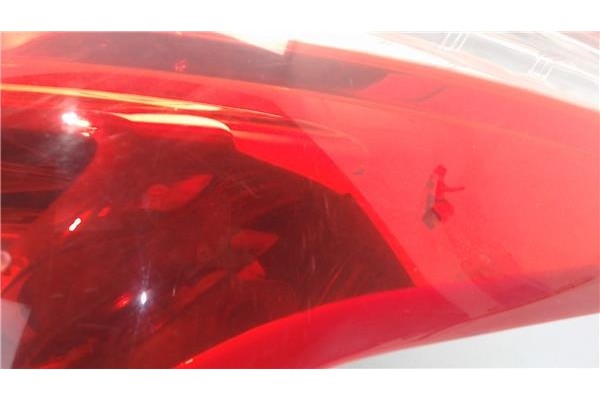 Recambio de piloto trasero derecho para citroen c4 picasso referencia OEM IAM 9653547480  